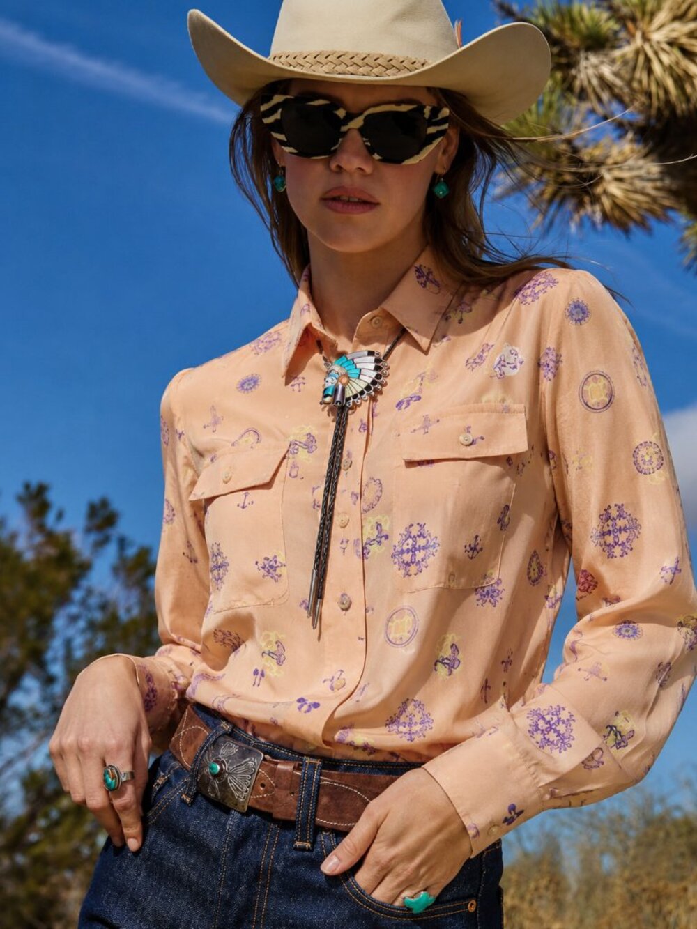 Pablo 100% Silk Peach Blue Royal Emblems Blouse from FRANCE 🇫🇷